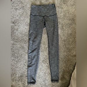 Lululemon Gray Wunder under leggings